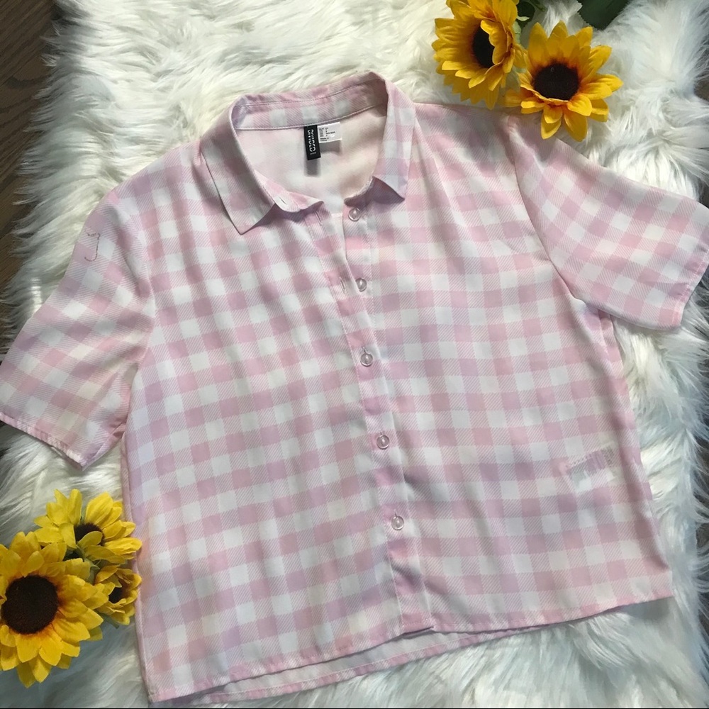 H&M gingham cropped button up